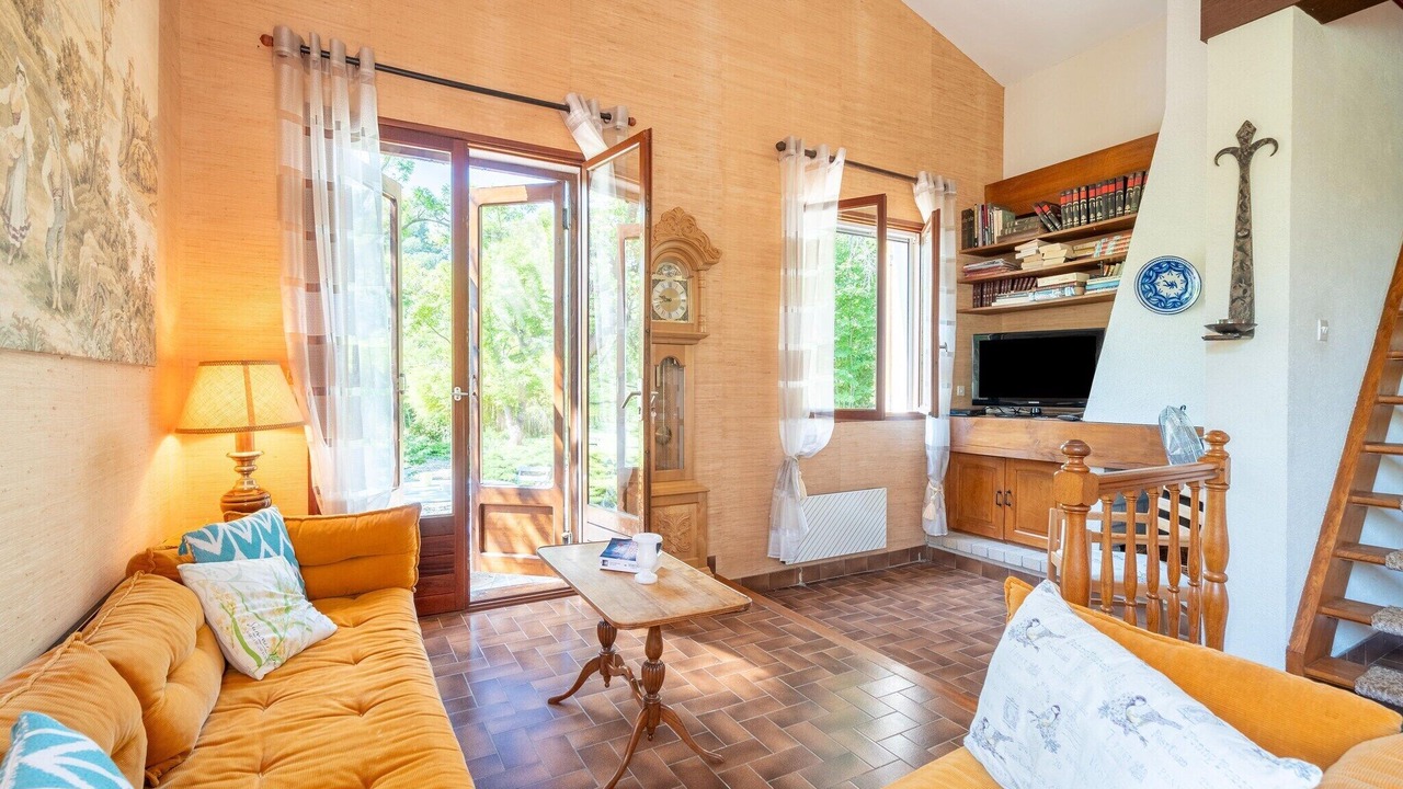Photo of Livingroom in Puisserguier