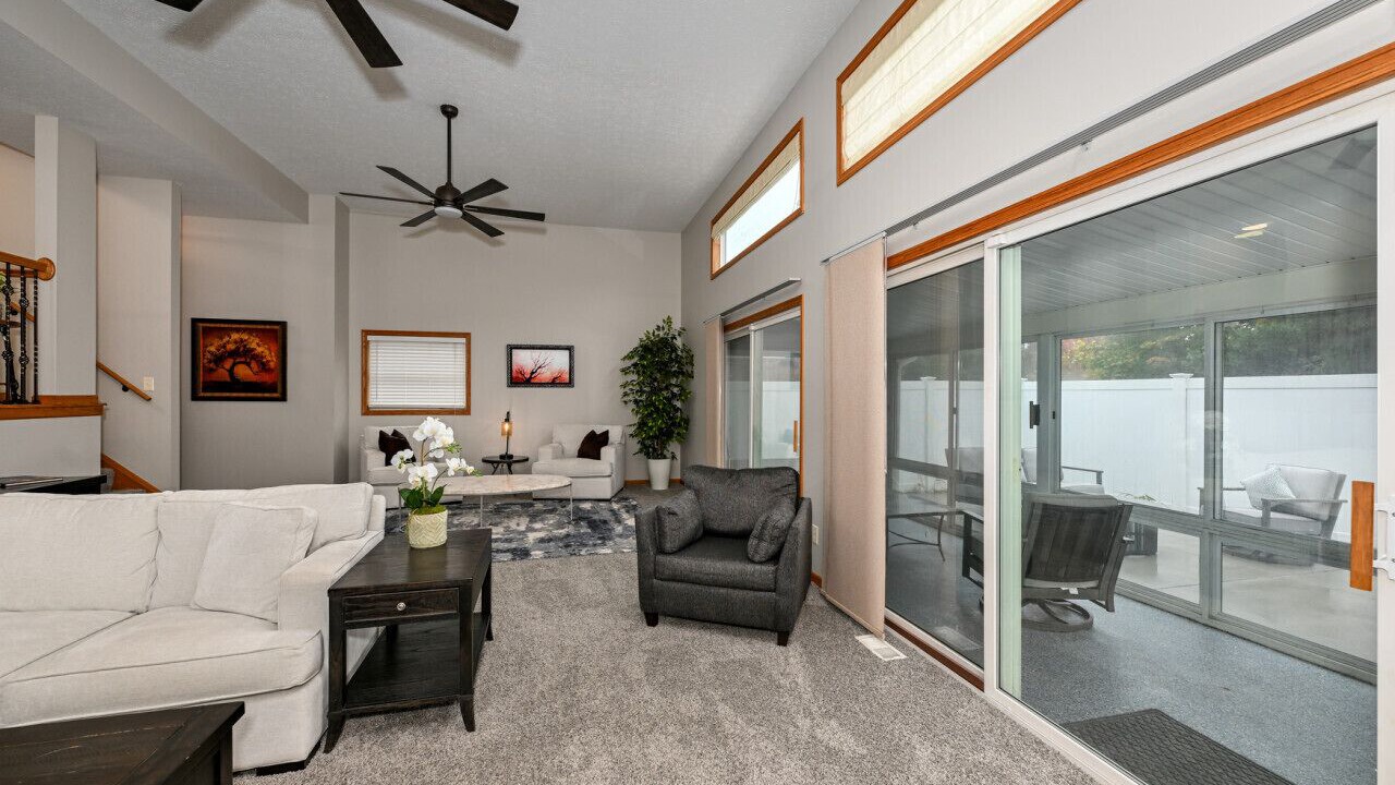 Photo of Livingroom in Wadsworth