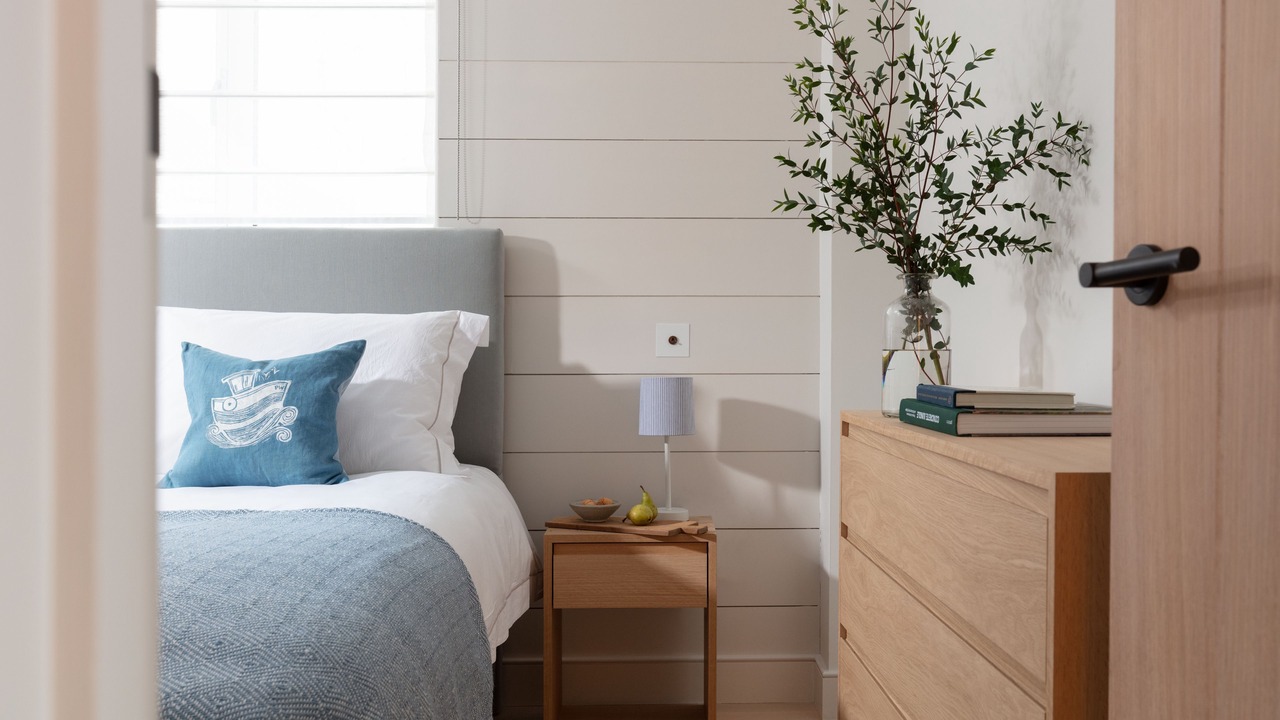 Photo of Bedroom in Rock