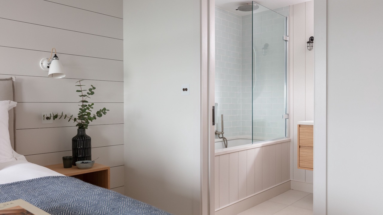 Photo of Bathroom in Rock