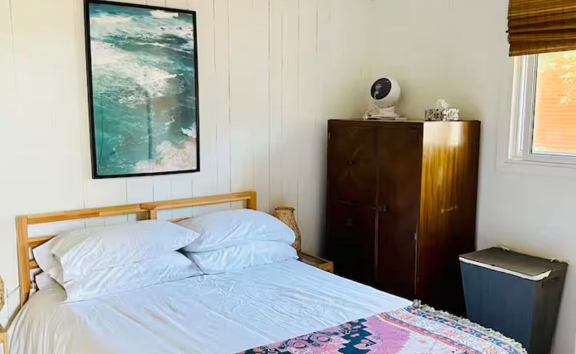 Photo of Bedroom in Wymbolwood Beach