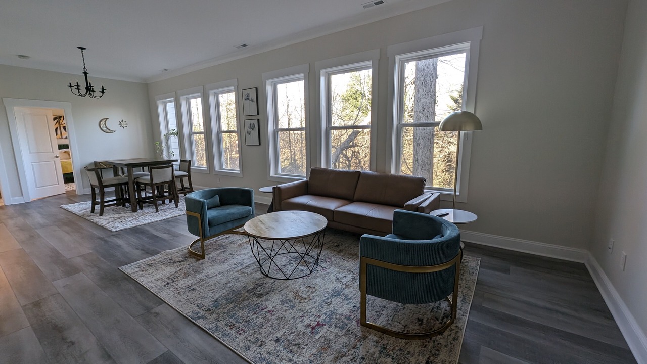 Photo of Livingroom in East Cobb