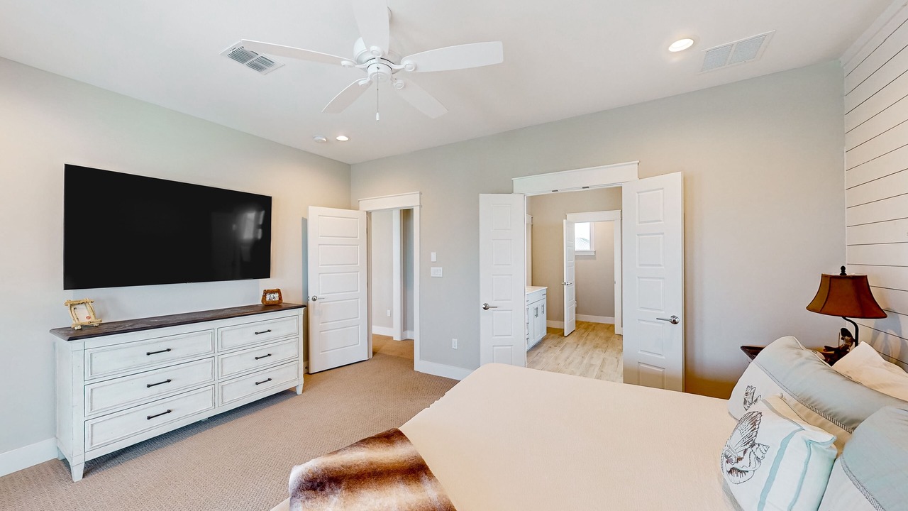 Photo of Bedroom in Rockport