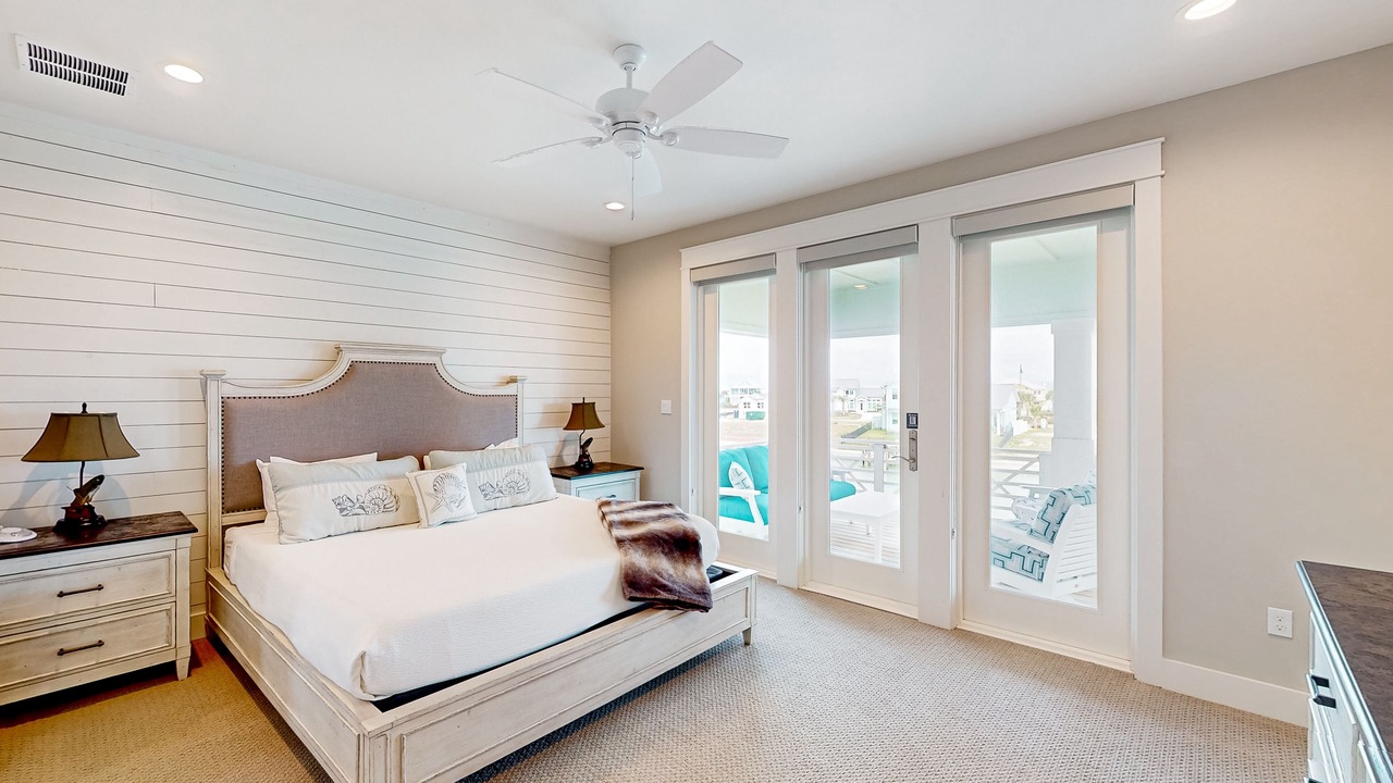 Photo of Bedroom in Rockport