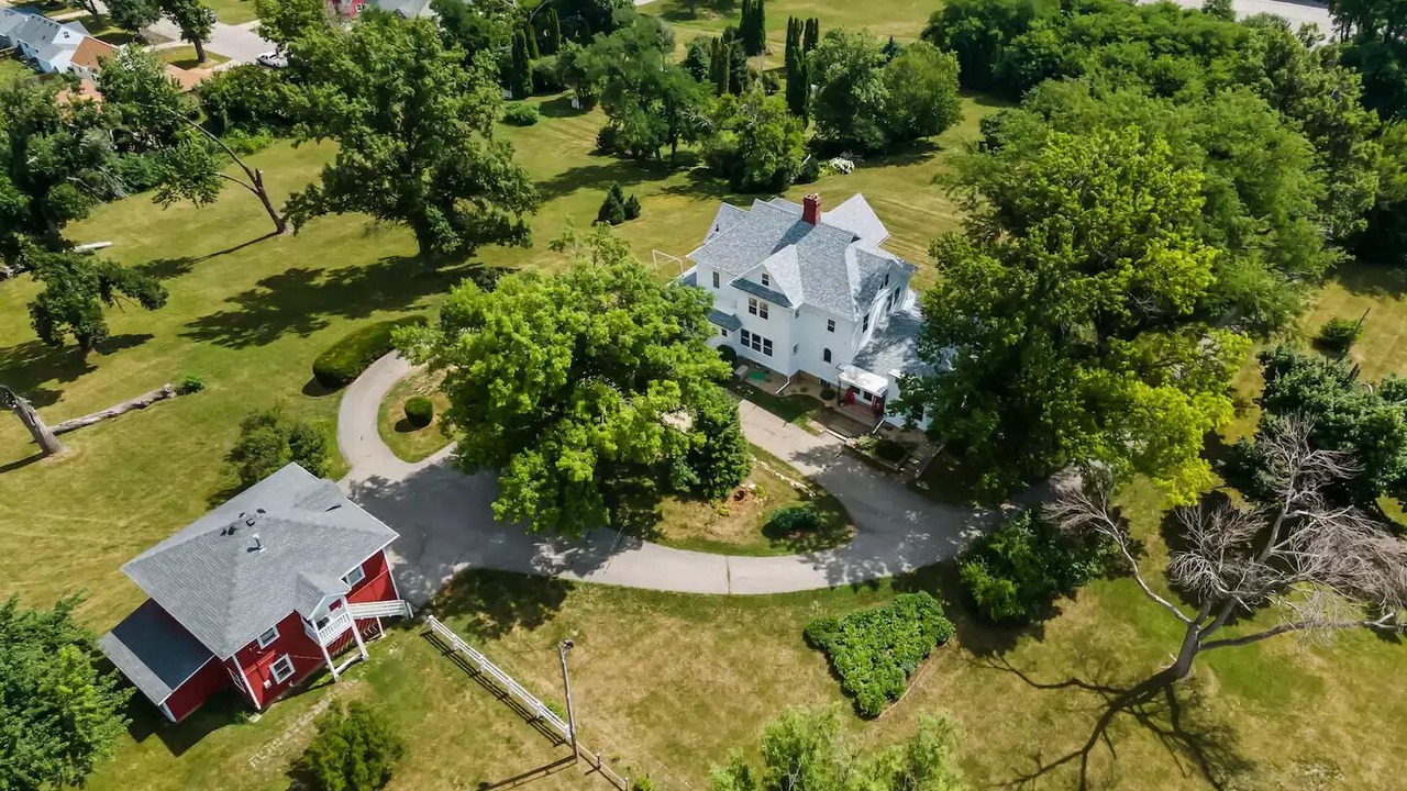 Photo of Outdoor in Cedar Rapids