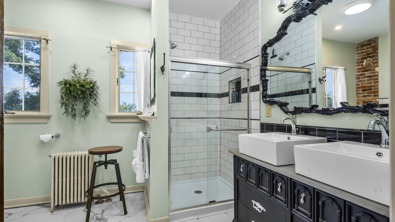 Photo of Bathroom in Cedar Rapids