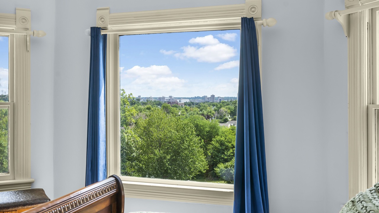 Photo of Bedroom in Cedar Rapids