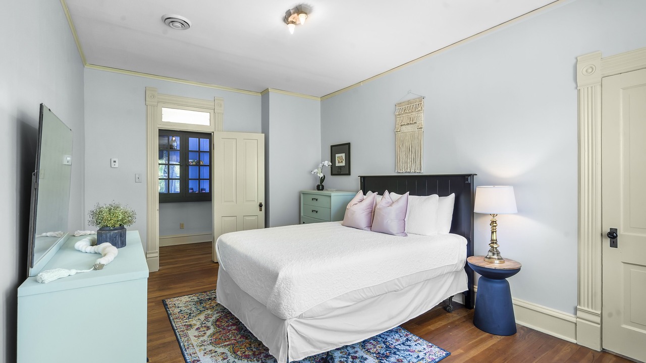 Photo of Bedroom in Cedar Rapids