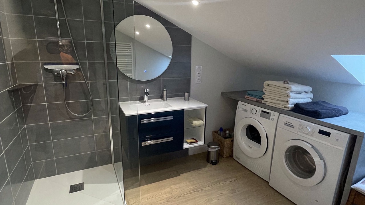 Photo of Bathroom in Beaumont