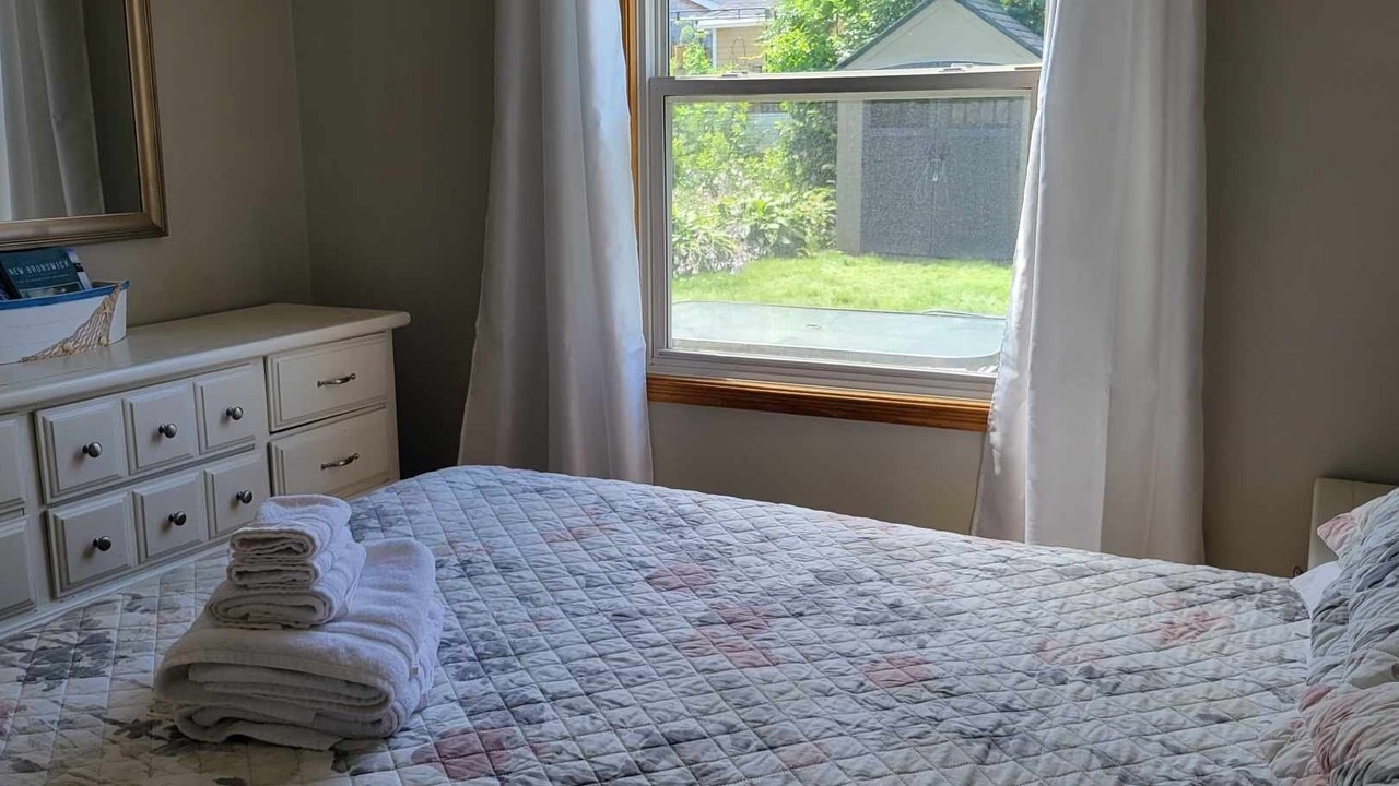 Photo of Bedroom in Pointe-du-Chene