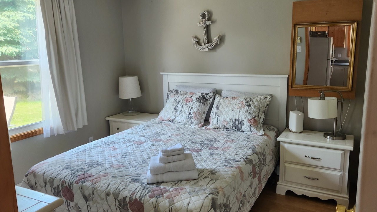 Photo of Bedroom in Pointe-du-Chene