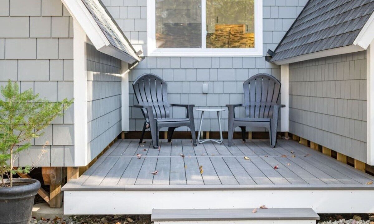Photo of Outdoor in Surry