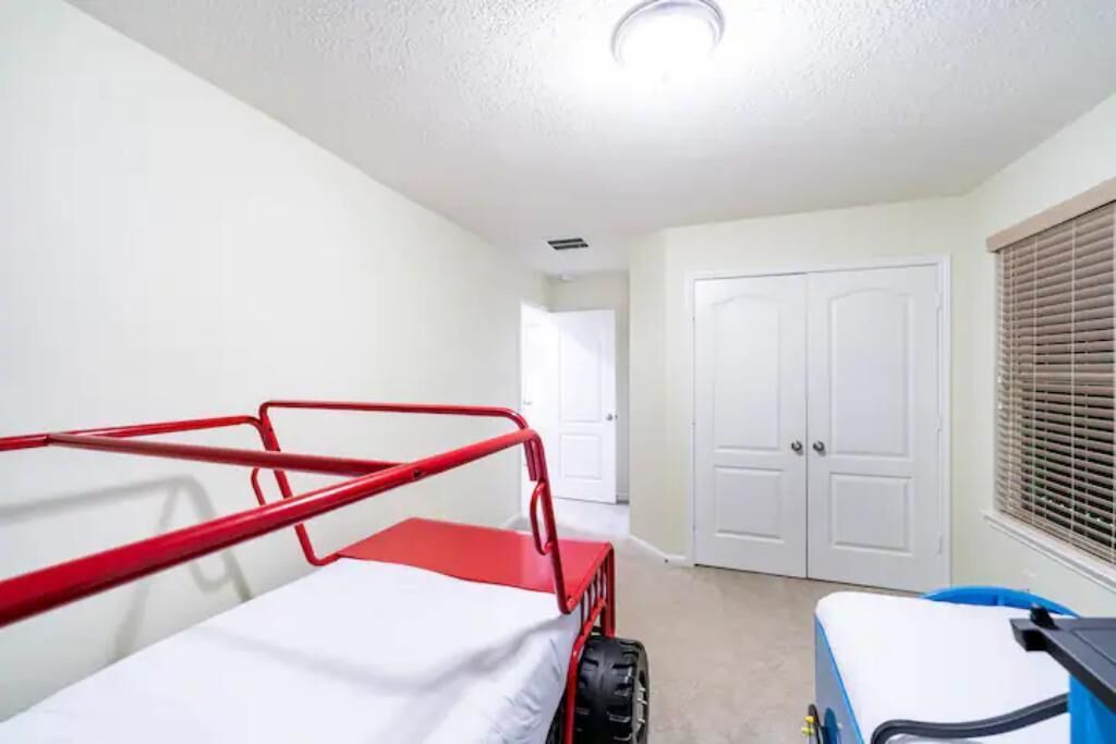 Photo of Bedroom in Atascocita
