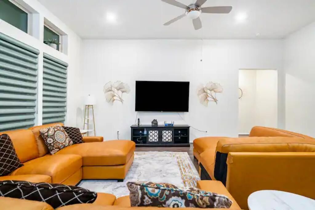 Photo of Livingroom in Atascocita
