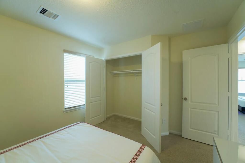 Photo of Bedroom in Atascocita