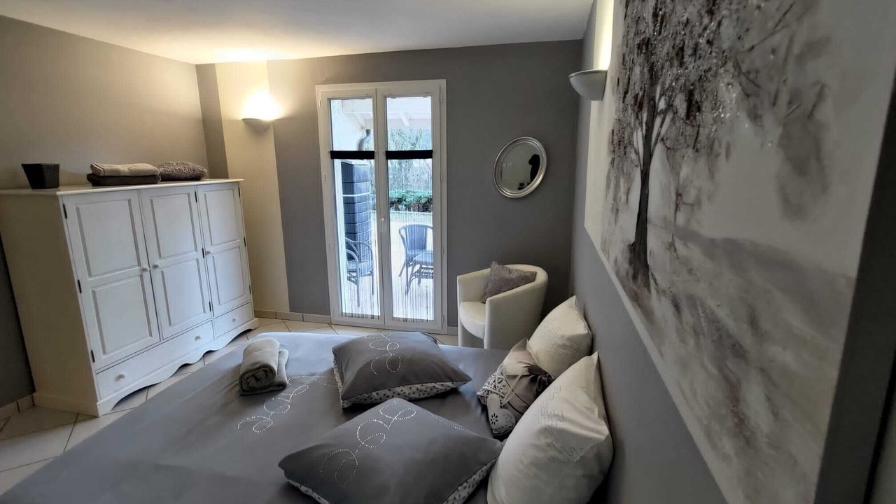 Photo of Bedroom in Villard-Saint-Sauveur