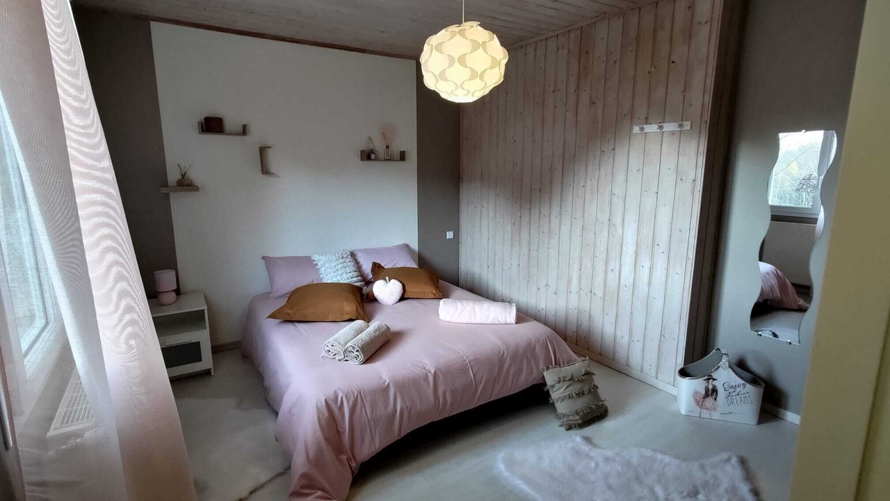 Photo of Bedroom in Villard-Saint-Sauveur