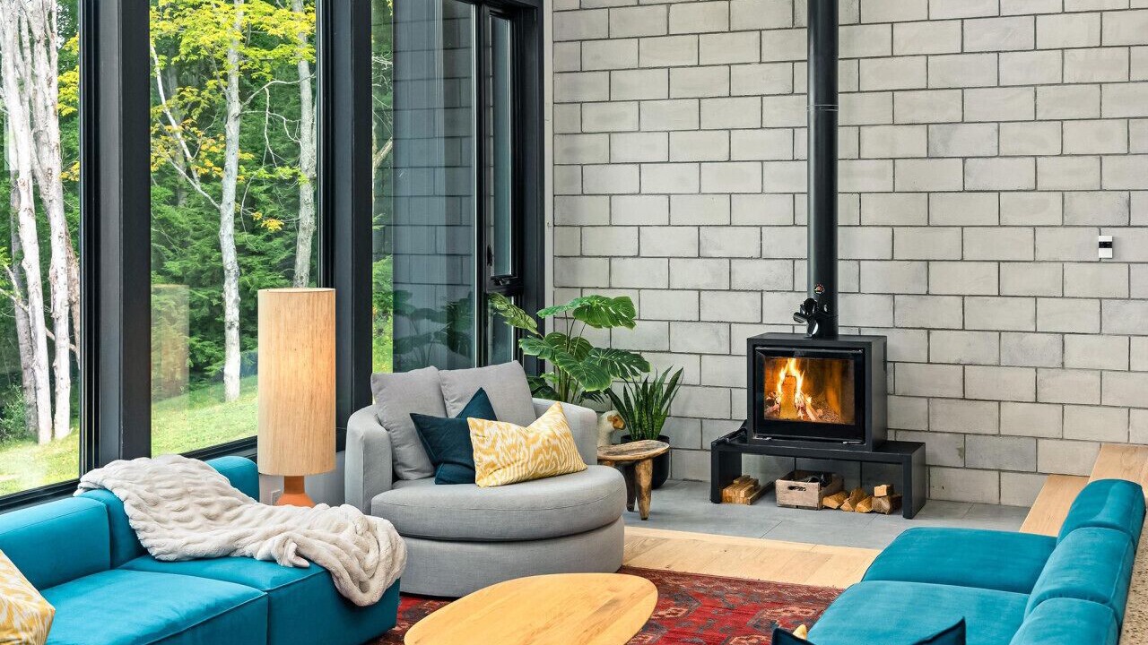 Photo of Livingroom in Bracebridge