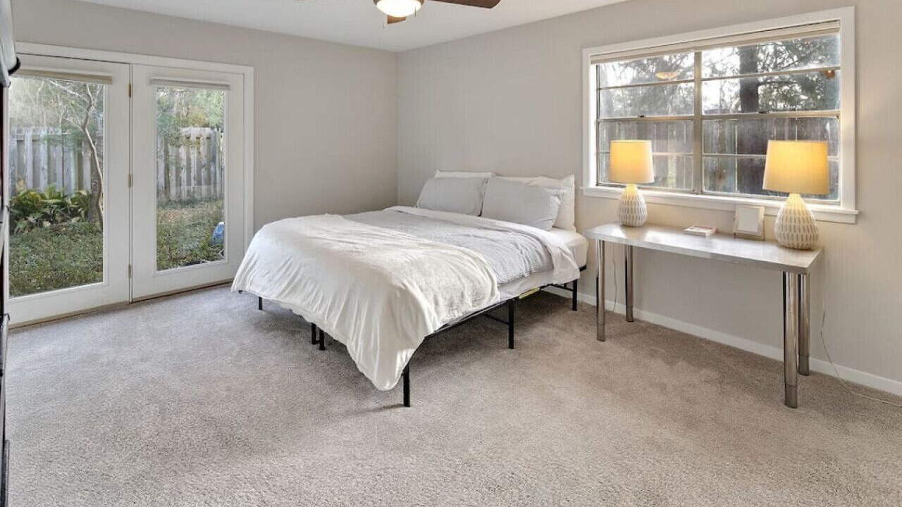 Photo of Bedroom in The Knoll