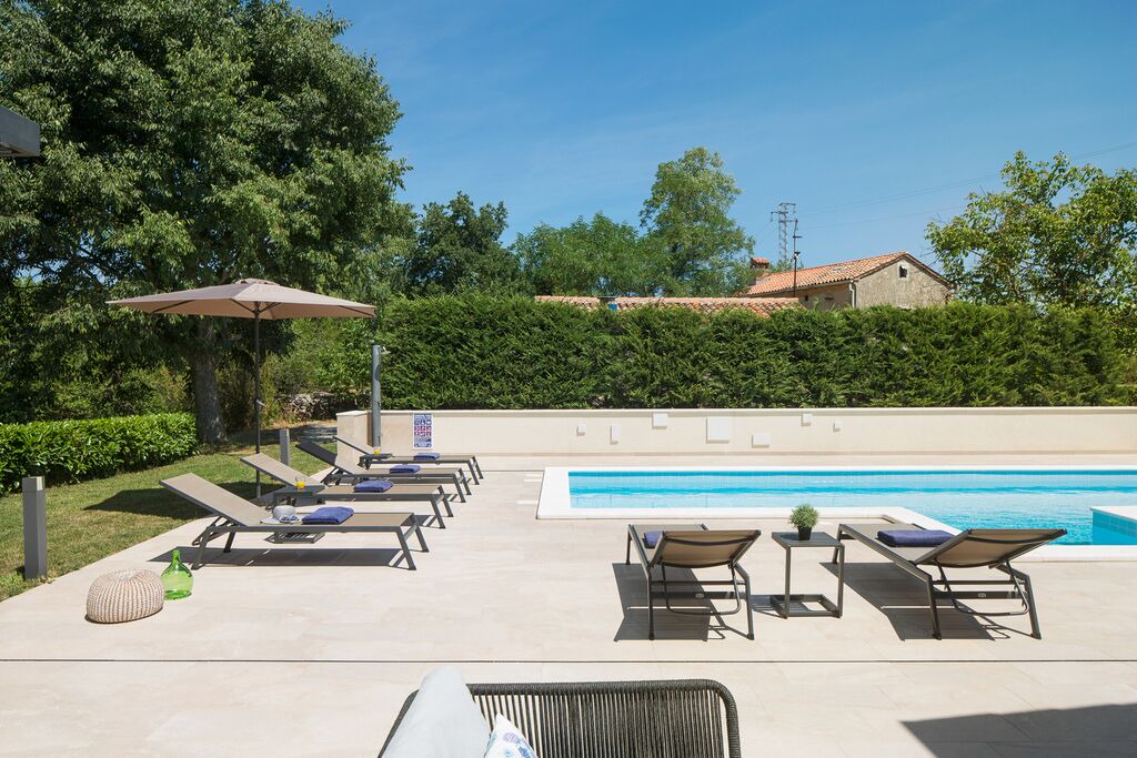 Photo of Outdoor in Vinez