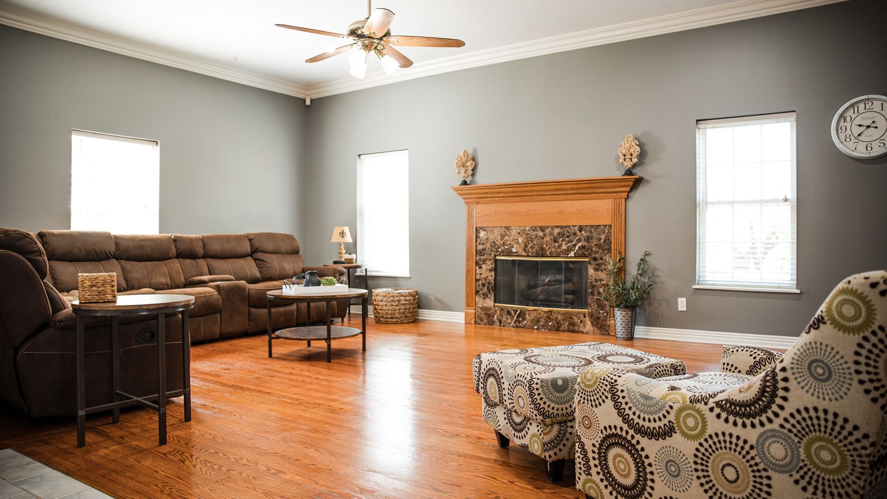 Photo of Livingroom in Duquesne