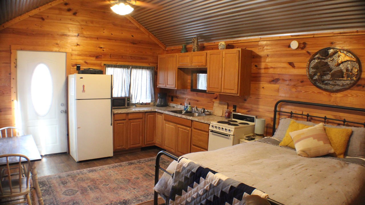Photo of Bedroom in Perry
