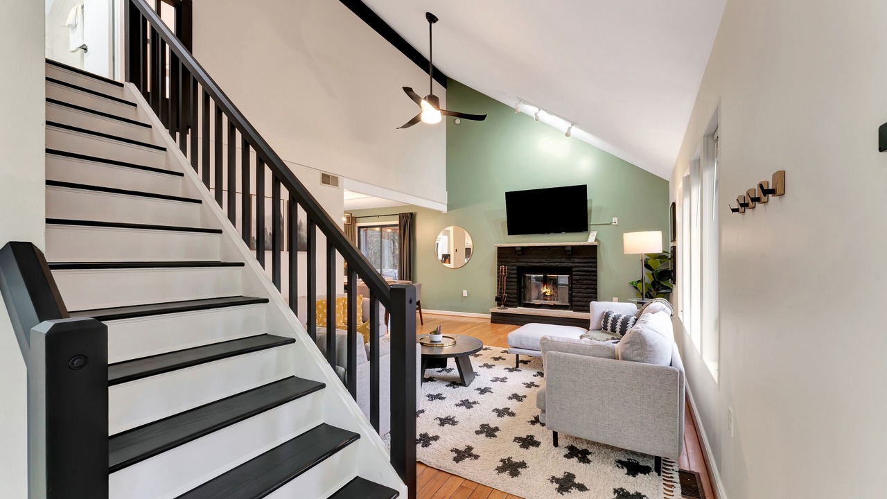 Photo of Livingroom in East Stroudsburg