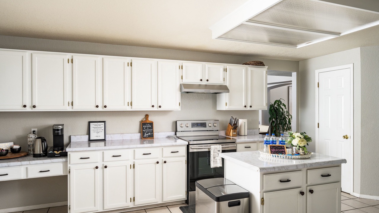 Photo of Kitchen in Prides Crossing