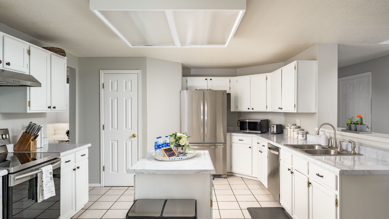 Photo of Kitchen in Prides Crossing