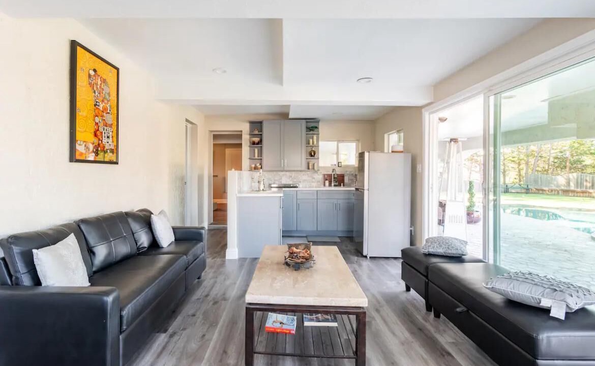 Photo of Livingroom in Hillsborough