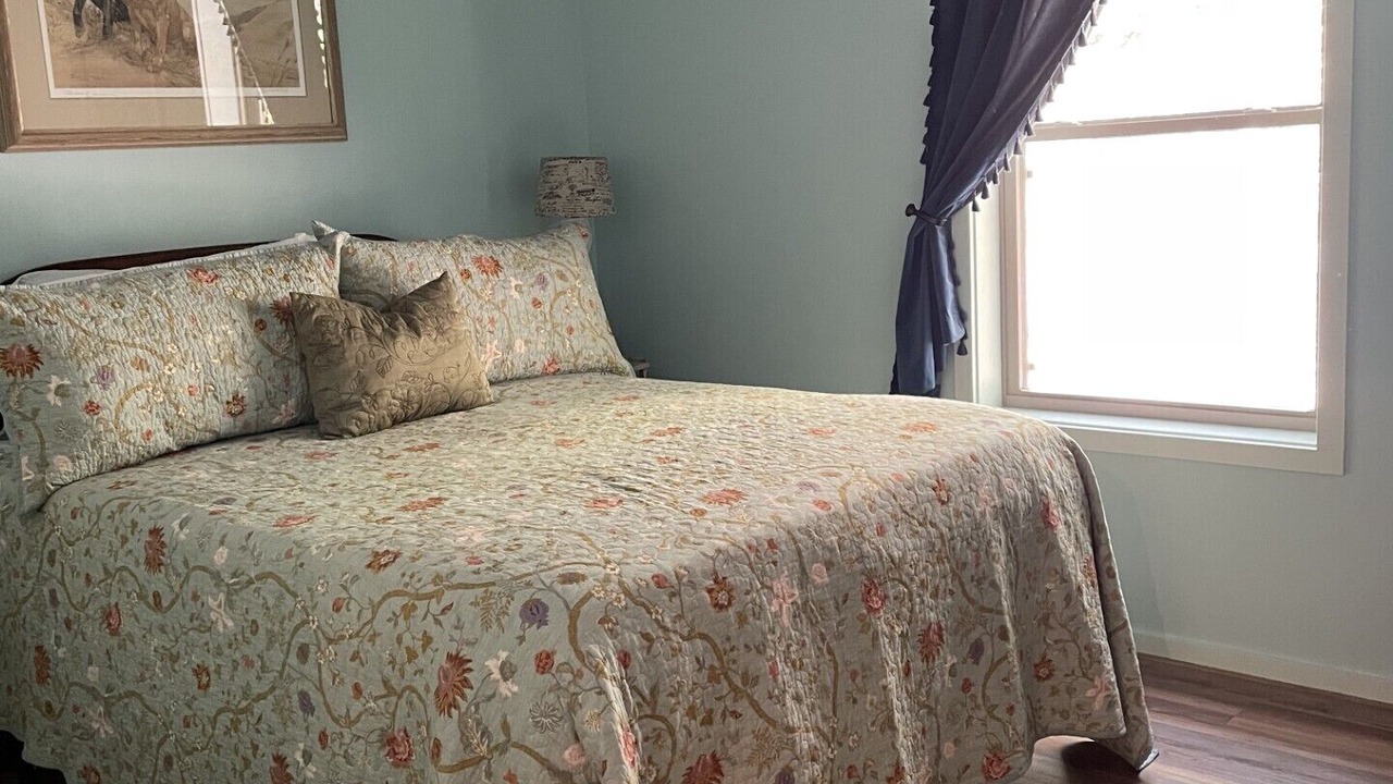Photo of Bedroom in Marble Falls