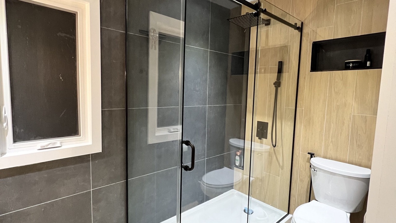 Photo of Bathroom in Adolphustown