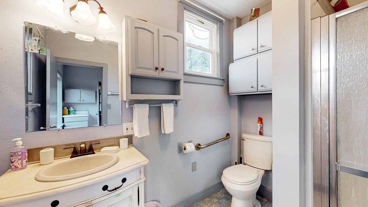Photo of Bathroom in McDowell