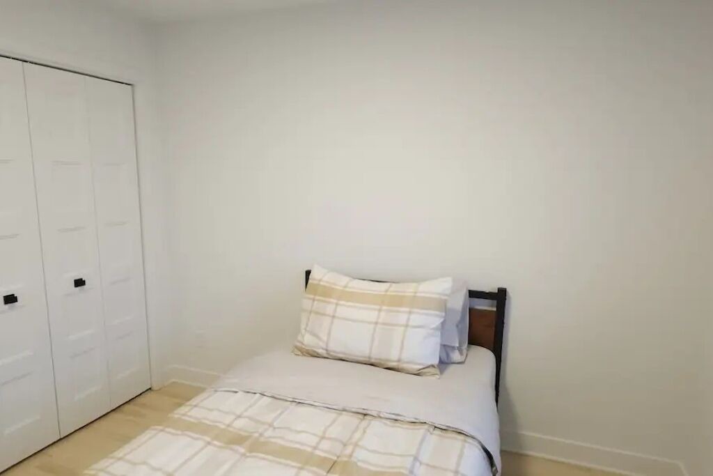 Photo of Bedroom in Salaberry De Valleyfield