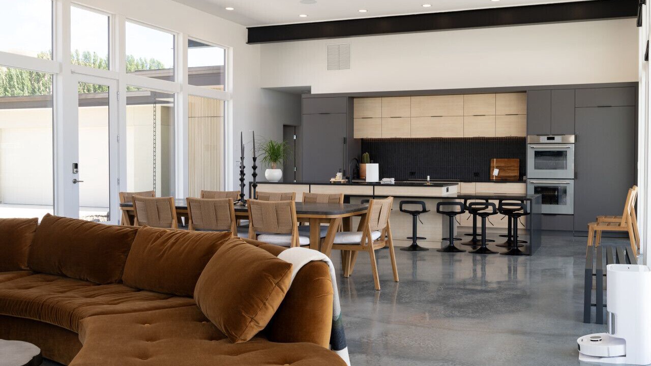 Photo of Livingroom in Benton City