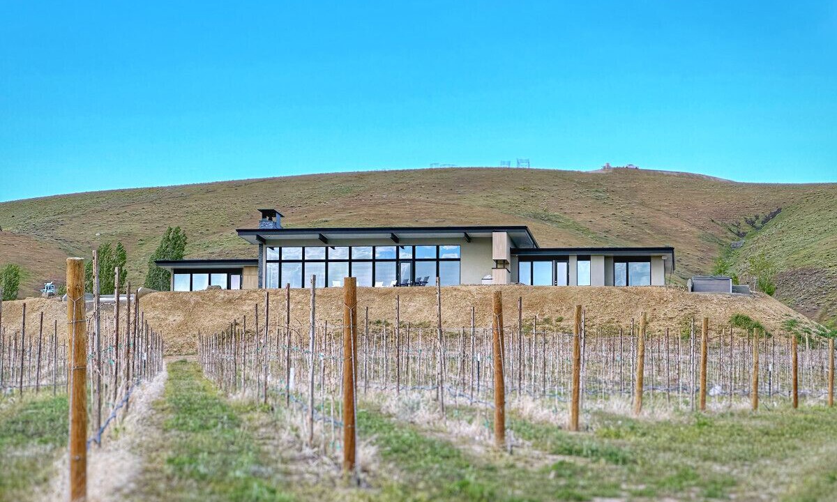 Photo of Others in Benton City