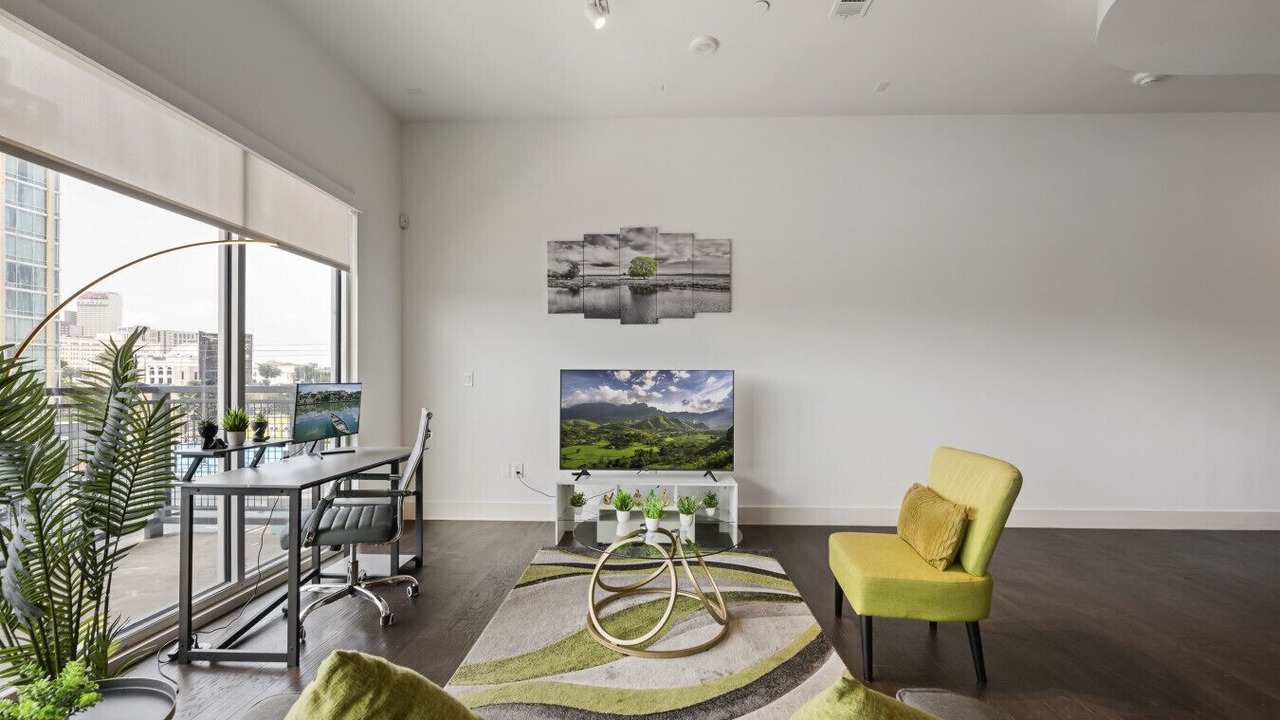 Photo of Livingroom in Cedars