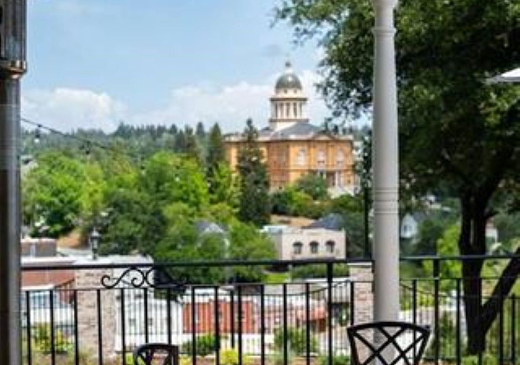 Photo of Outdoor in Auburn