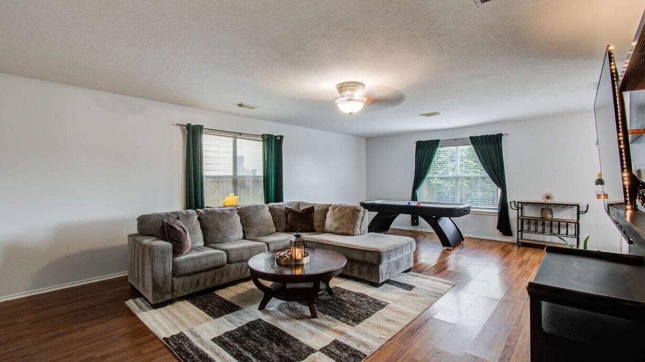 Photo of Livingroom in Houston