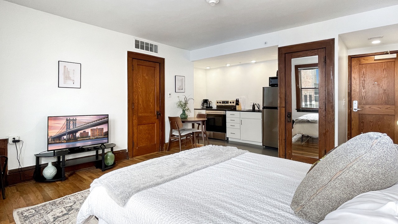 Photo of Others in Downtown Des Moines