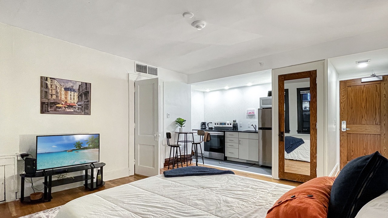 Photo of Others in Downtown Des Moines