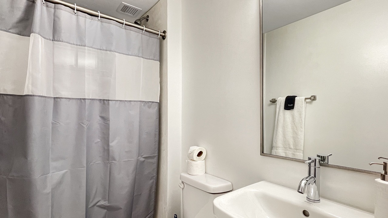 Photo of Bathroom in Downtown Des Moines