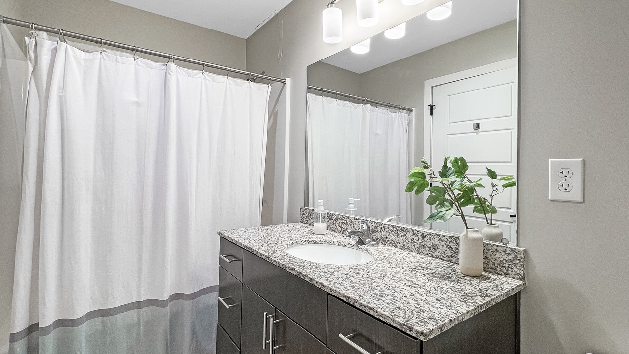 Photo of Bathroom in Downtown Des Moines