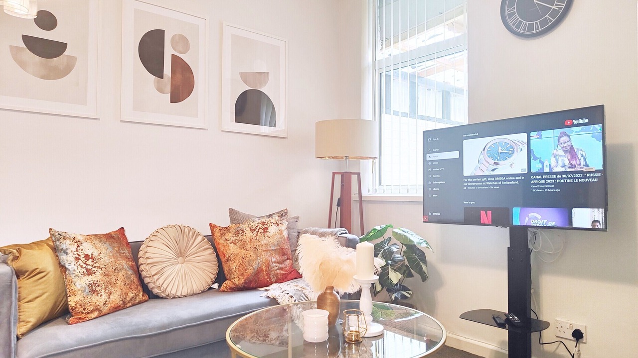 Photo of Livingroom in Wolverhampton