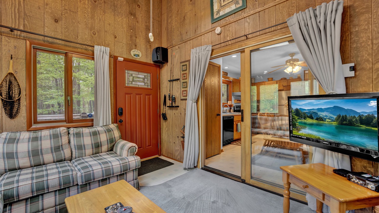 Photo of Livingroom in Gouldsboro