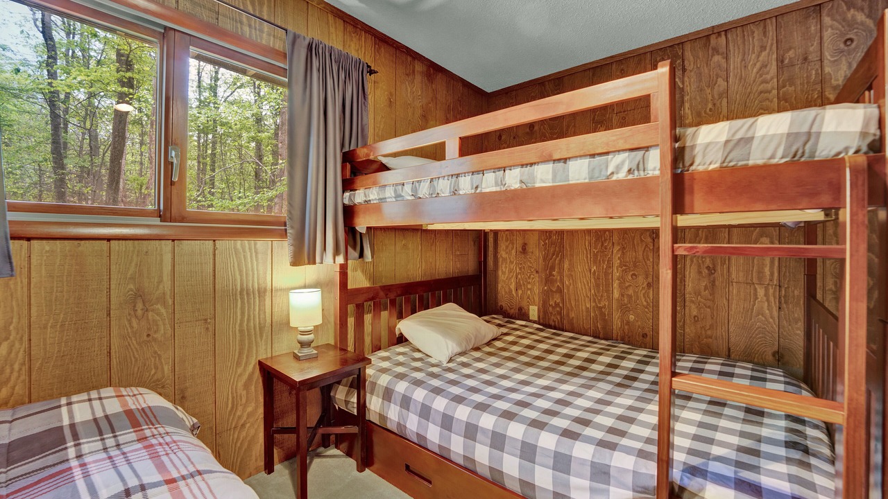 Photo of Bedroom in Gouldsboro