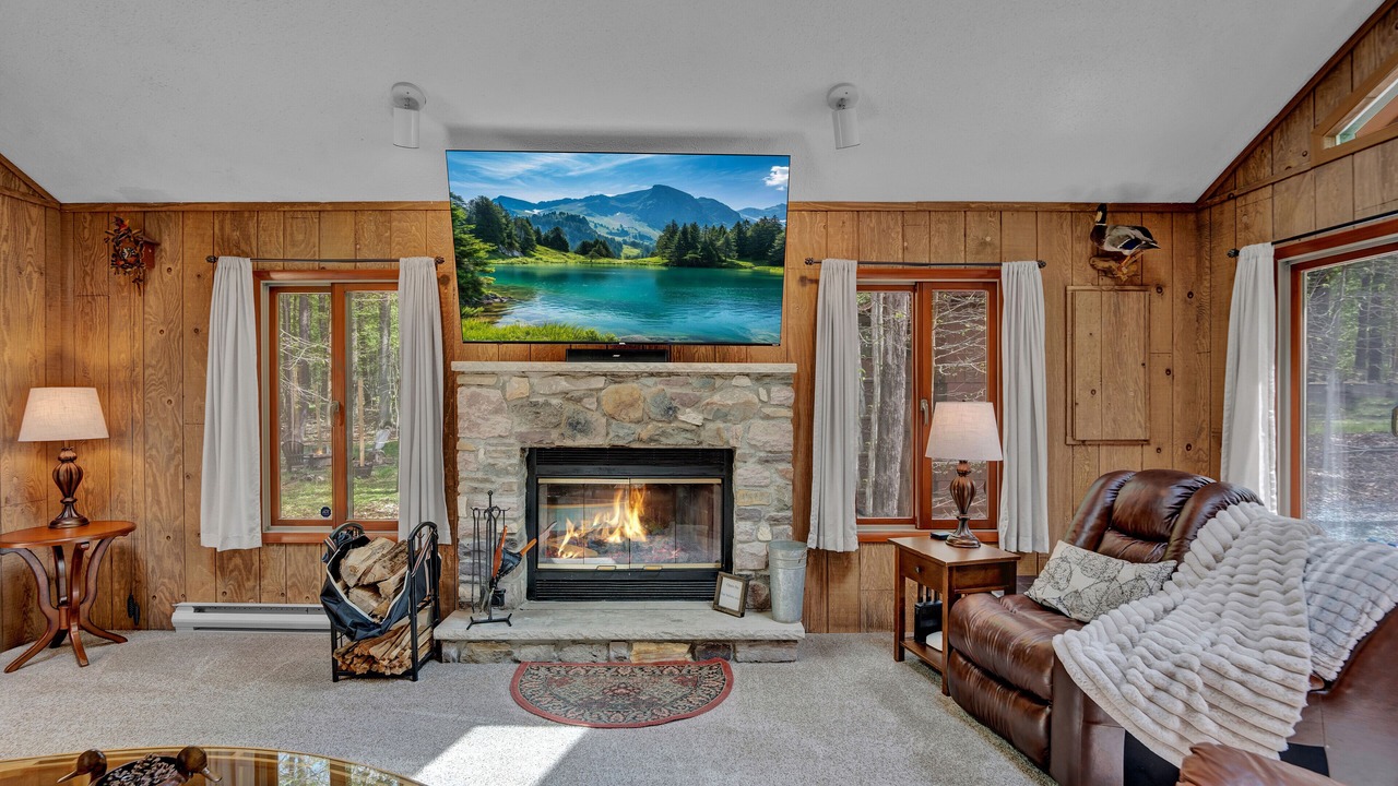 Photo of Livingroom in Gouldsboro