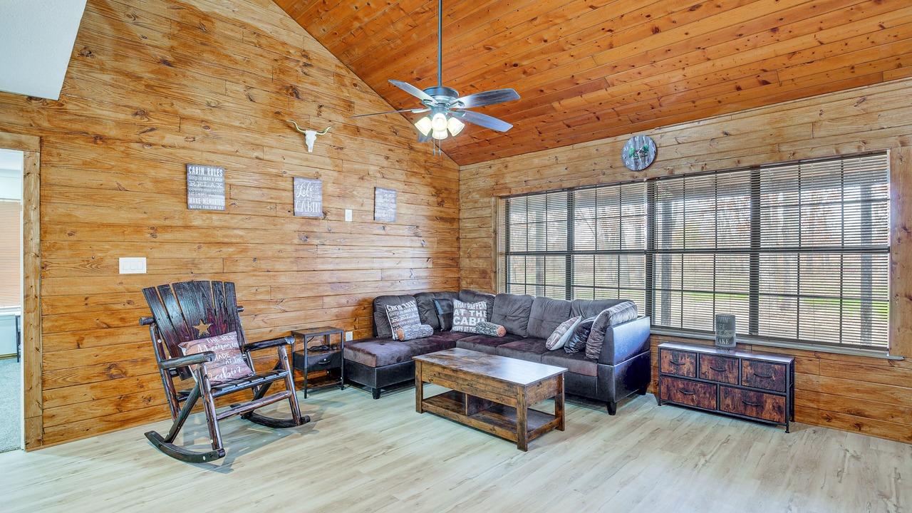 Photo of Livingroom in Yantis