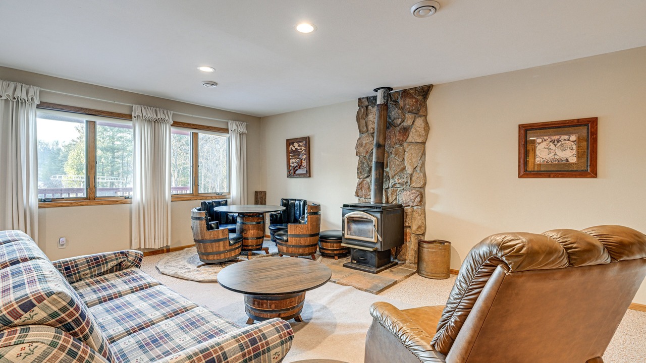Photo of Livingroom in Neillsville