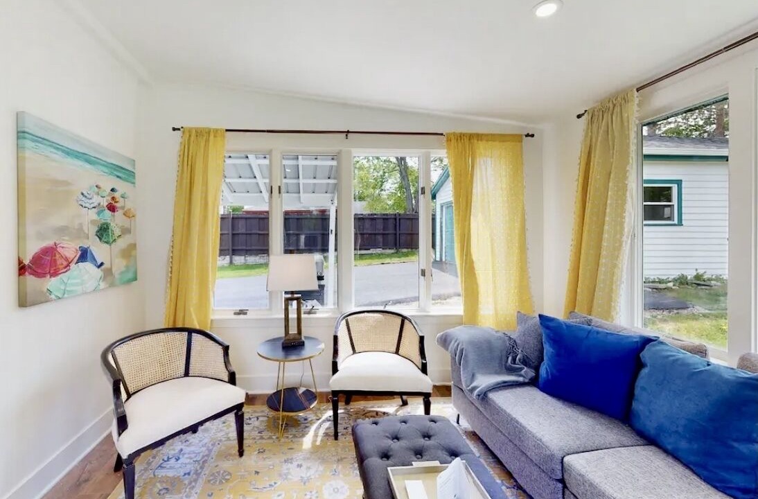 Photo of Livingroom in Bath